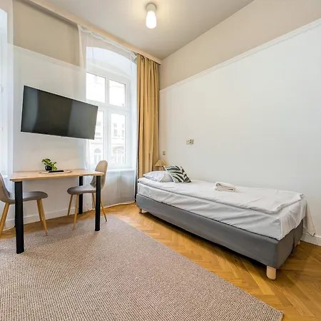 Lägenhet Krasinskiego By Bookinghost *