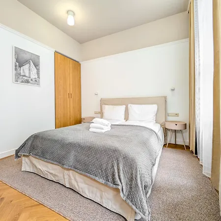 Krasinskiego By Bookinghost Lägenhet *