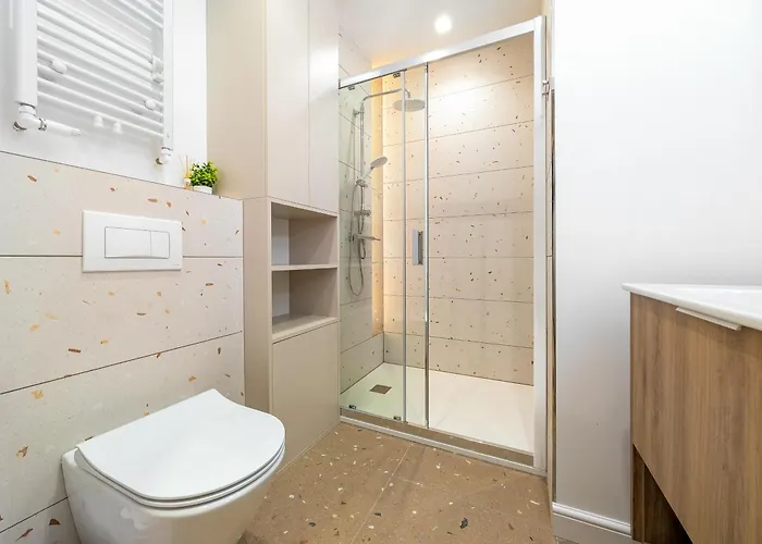 Krasinskiego By Bookinghost *