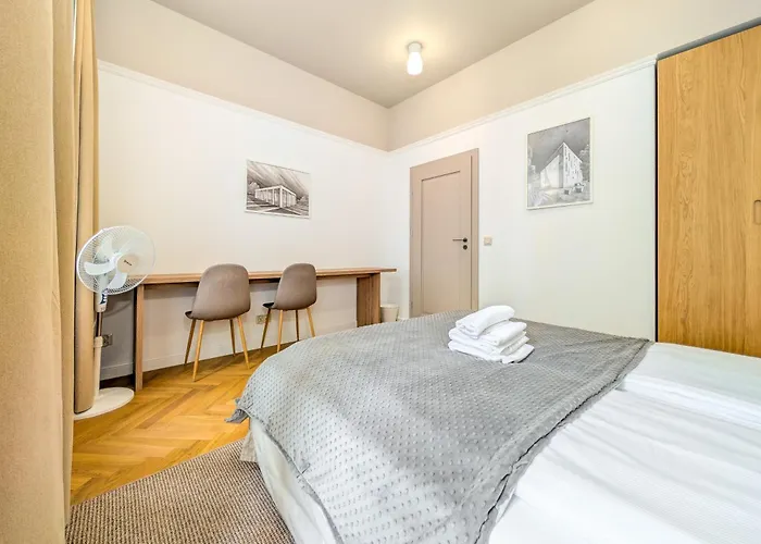 Krasinskiego By Bookinghost 公寓 *